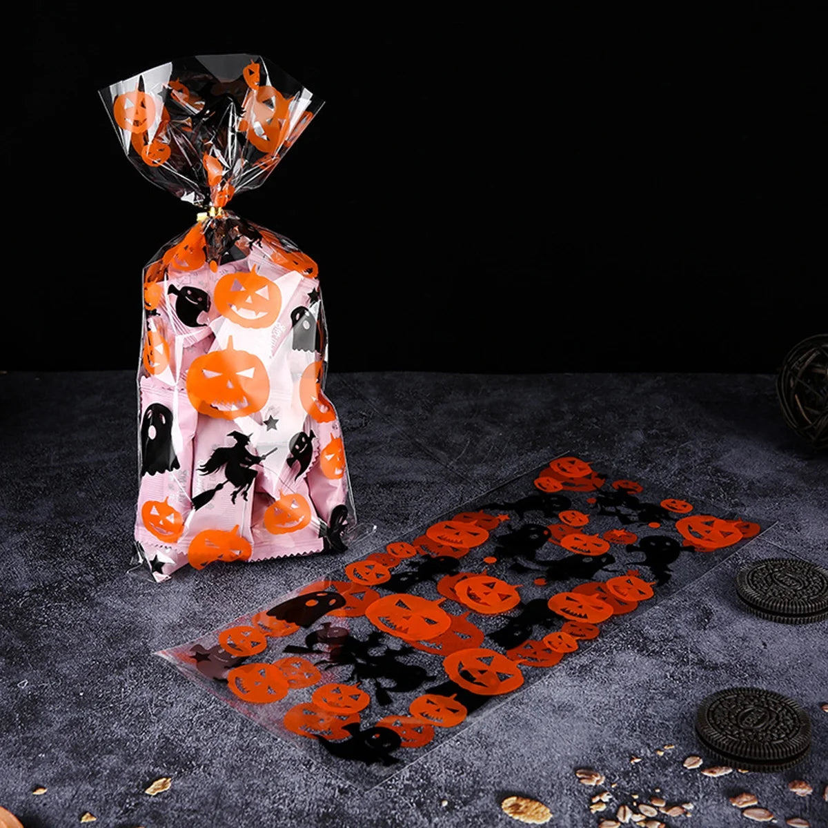 Halloween Treat Bags Halloween Candy Cellophane Bags 200Pcs Halloween Goodies Bag with Twist Tie