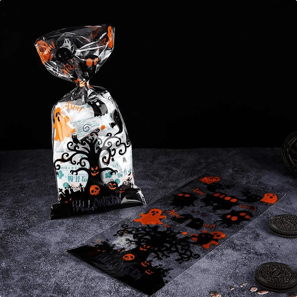 Halloween Treat Bags Halloween Candy Cellophane Bags 200Pcs Halloween Goodies Bag with Twist Tie